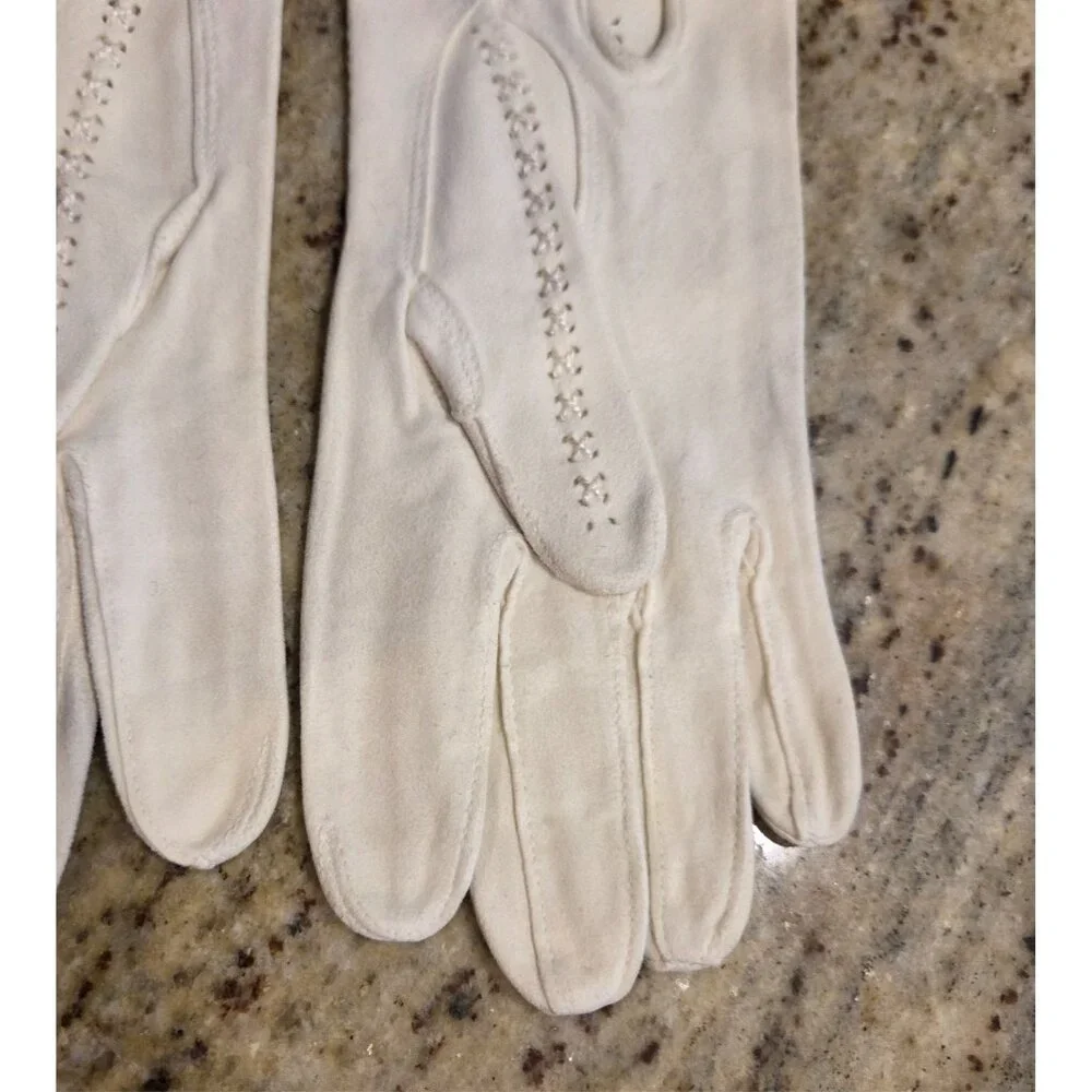Vintage Womens Size XS Off-White Suede Short Formal Gloves Cross Stitch Stripe